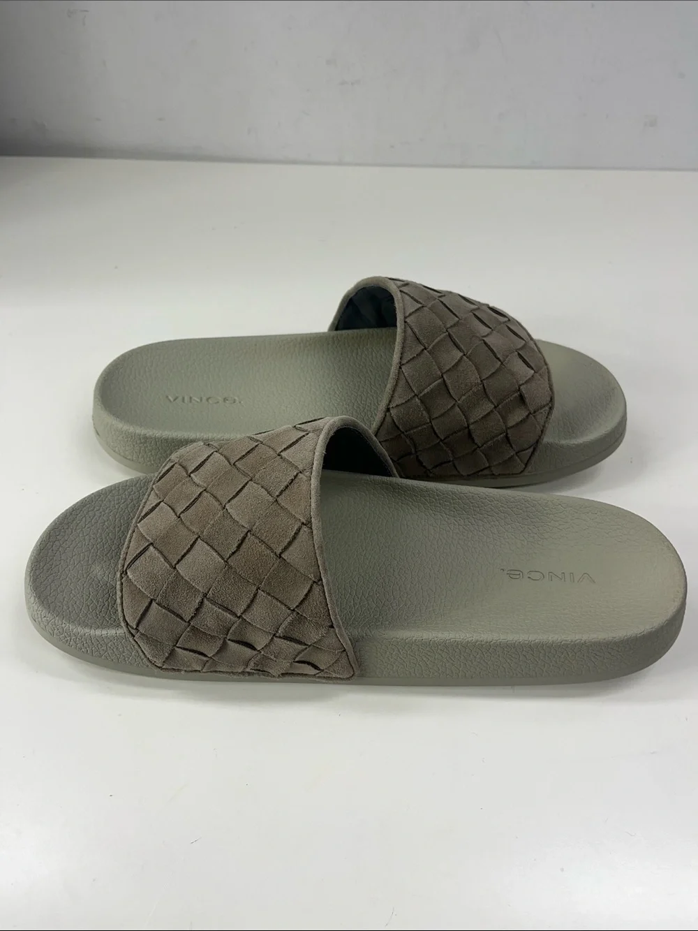 Vince Mens Watley 2 Slip On Slide Sandals Woven Suede Dark Smoke Size 10.5